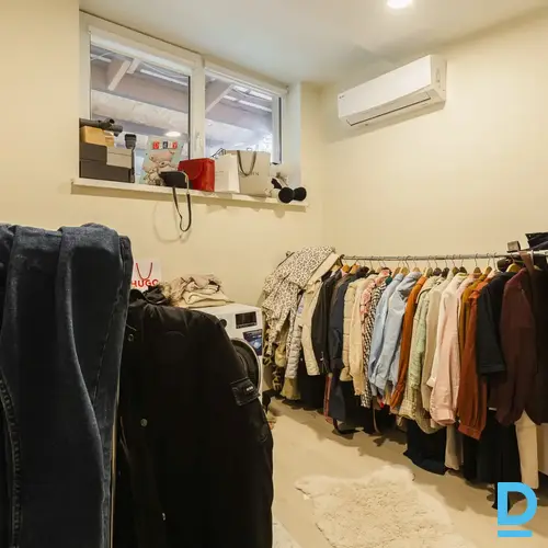 Pārdod dzīvokli Jelgava Jelgava Zirgu 5a