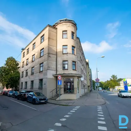 Izīrē dzīvokli Senču iela 5