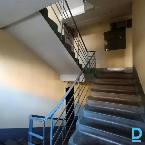 Pārdod dzīvokli Rostokas iela 10