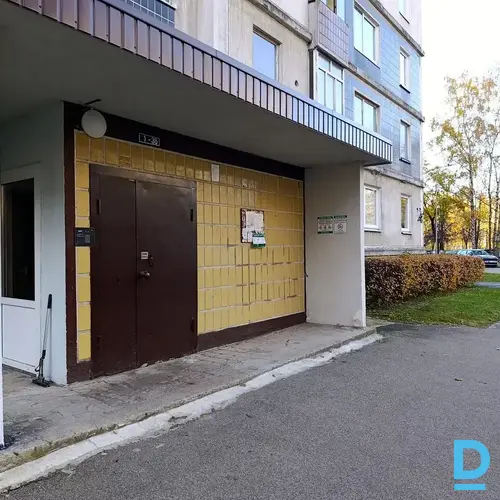 Pārdod dzīvokli Rostokas iela 10