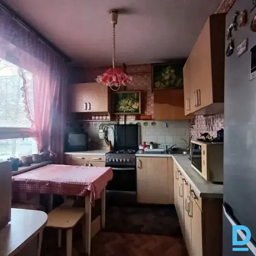 Pārdod dzīvokli Rostokas iela 10