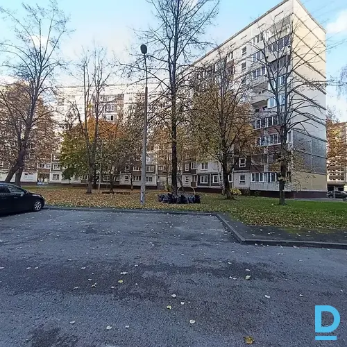 Pārdod dzīvokli Rostokas iela 10