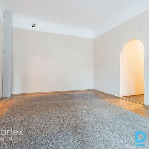 2 istabu dzīvoklis Rīgas centrā, Donberga kvartālā – 67 m² renovētas fasādes ēkas 2