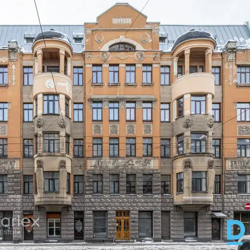 2 istabu dzīvoklis Rīgas centrā, Donberga kvartālā – 67 m² renovētas fasādes ēkas 2