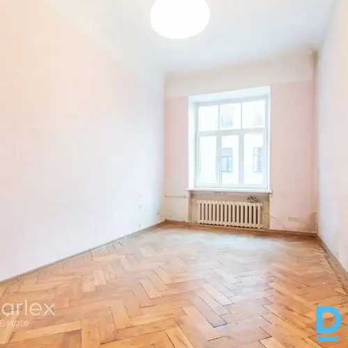 2 istabu dzīvoklis Rīgas centrā, Donberga kvartālā – 67 m² renovētas fasādes ēkas 2