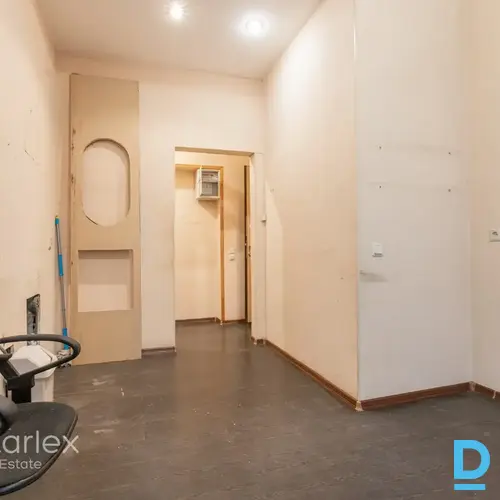 2 istabu dzīvoklis Rīgas centrā, Donberga kvartālā – 67 m² renovētas fasādes ēkas 2