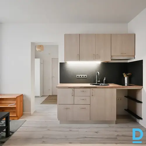 Pārdod dzīvokli Rūpnīcas iela 15-5a