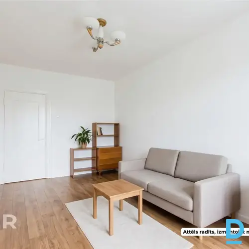 Pārdošanā 2 istabu dzīvoklis ar ērtu plānojumu pilsētas centra tuvumā.Dzīvokļa p Pārdošanā 2 istabu dzīvoklis ar ērtu plānojumu pilsētas centra tuvumā.Dzīvokļa p