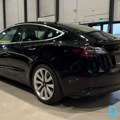 Pārdod Tesla Model 3 Standard Range Plus RWD, 2019 Pārdod Tesla Model 3 Standard Range Plus RWD, 2019