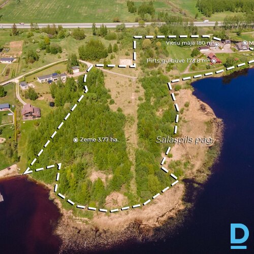 265.9 m² māja, 180 m² viesu māja, 173.8 m² pirts-guļbūve, 84.4 m² palīgēka, 3.77 ha zeme, Daugavmalas, Saulkalne, Salaspils pagasts, Salaspils novads, Latvija.  
