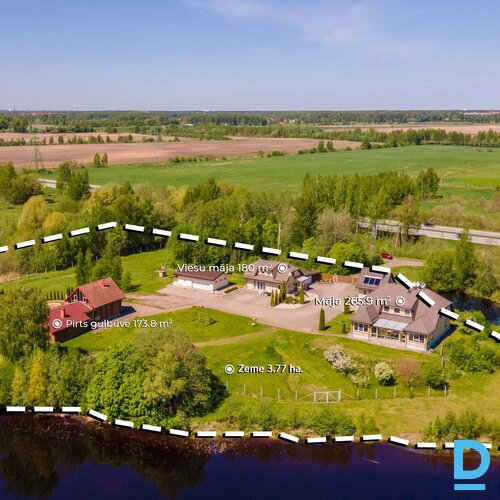 265.9 m² māja, 180 m² viesu māja, 173.8 m² pirts-guļbūve, 84.4 m² palīgēka, 3.77 ha zeme, Daugavmalas, Saulkalne, Salaspils pagasts, Salaspils novads, Latvija.  