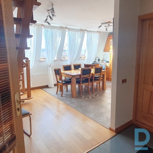 Unikāls 3-istabu penthauss pieejams īrei Ciemupes iela 2, Juglā, Rīgā. Unikāls 3-istabu penthauss pieejams īrei Ciemupes iela 2, Juglā, Rīgā.