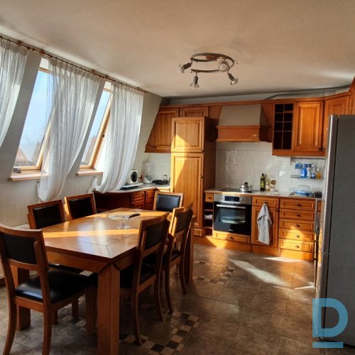 Unikāls 3-istabu penthauss pieejams īrei Ciemupes iela 2, Juglā, Rīgā. Unikāls 3-istabu penthauss pieejams īrei Ciemupes iela 2, Juglā, Rīgā.