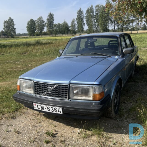 Pārdod Volvo 244, 1986