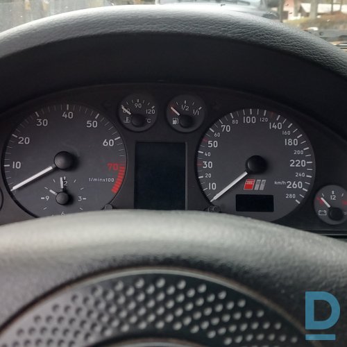 Pārdod Audi S4, 1998