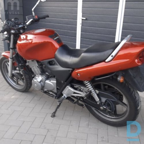 Pārdod Honda Cb500 motociklu, 500 cm³, 1997