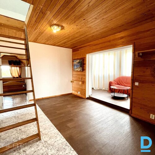 Pārdod mājas 1. līnija 