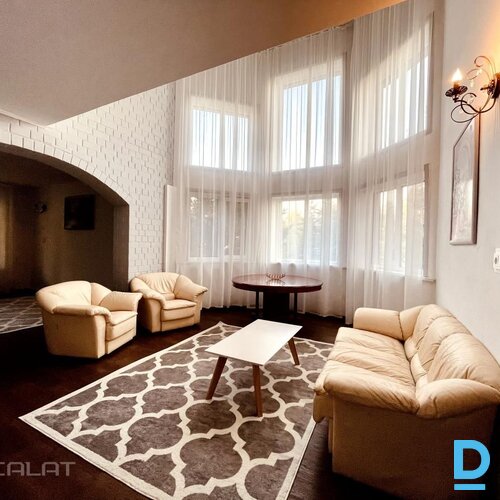 Pārdod mājas 1. līnija 