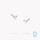 Продают Graff Kiss Diamond Stud Earrings