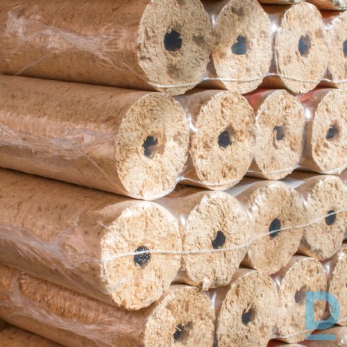 Pārdod kokskaidu briketes Nestro, Apse, 960kg Pārdod kokskaidu briketes Nestro, Apse, 960kg