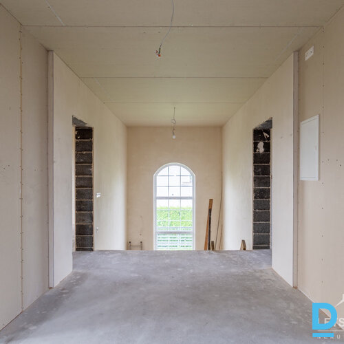 261.6 m² māja, 1508 m² zeme, Sūnu iela 8, Mežāres, Babītes pagasts, Mārupes novads, Latvija.