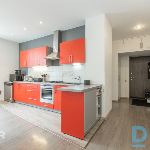 Pārdod dzīvokli Rīga, Brasa, Miera iela 94, 87m², 3 ist. Pārdod dzīvokli Rīga, Brasa, Miera iela 94, 87m², 3 ist.