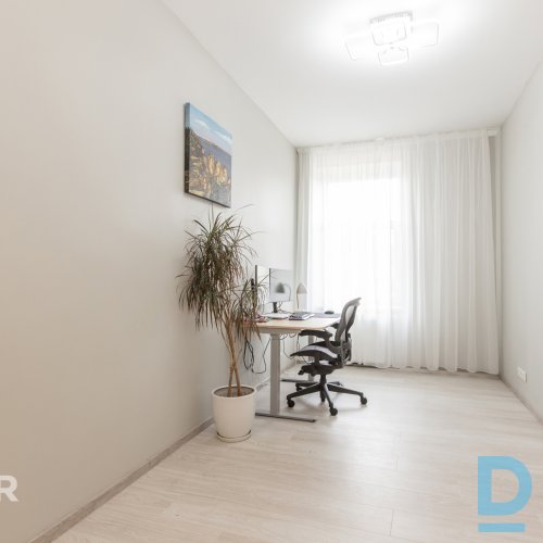 Pārdod dzīvokli Rīga, Brasa, Miera iela 94, 87m², 3 ist.