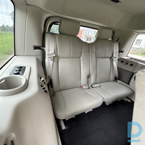 Pārdod Jeep Commander, 2006 4x4