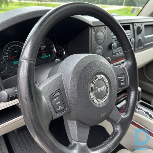 Pārdod Jeep Commander, 2006 4x4