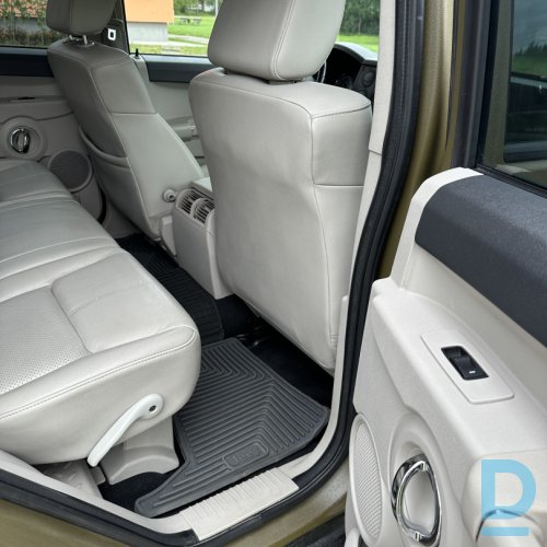 Pārdod Jeep Commander, 2006 4x4