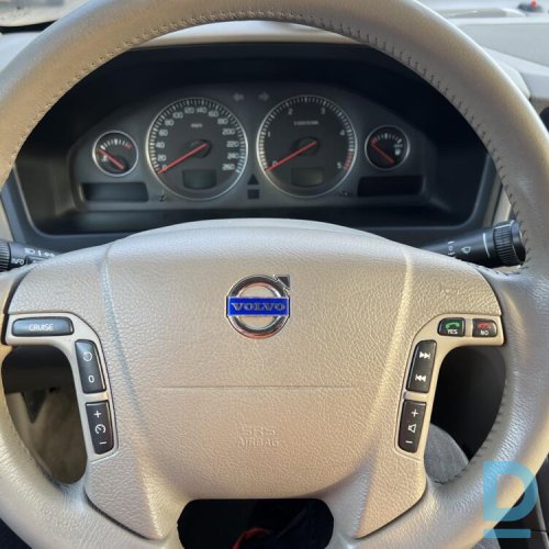 Pārdod Volvo V70 2.4d, 2006