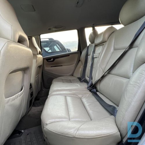 Pārdod Volvo V70 2.4d, 2006