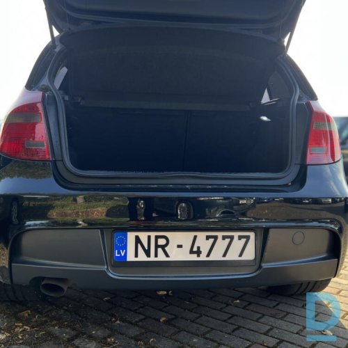 Pārdod BMW 118 2.0d, 2007
