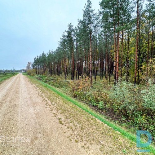 Zemes gabals Ādažos blakus autoceļam A1 un Gaujas tiltam