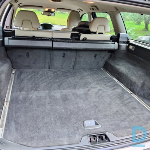 Pārdod Volvo V70 1.6 dīzeli 2012 gada