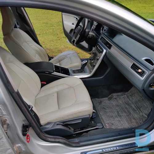 Pārdod Volvo V70 1.6 dīzeli 2012 gada