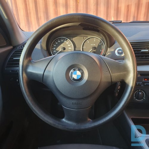 Pārdod BMW 118, 2005