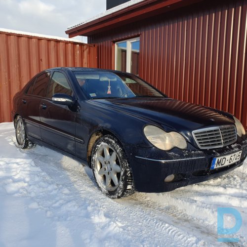 Pārdod Mercedes-Benz C 200, 2000 Pārdod Mercedes-Benz C 200, 2000
