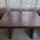 Pārdod antīku izvelkamu ozolkoka galdu