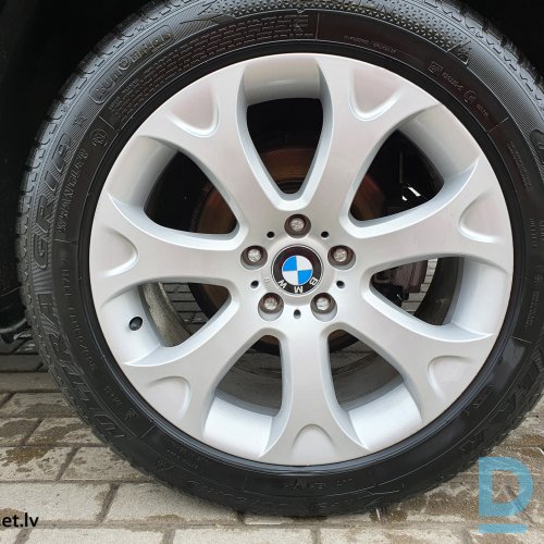 Alumintex - līdzekļis alumīnija sliekšņu, disku, motora daļu tīrīšanai