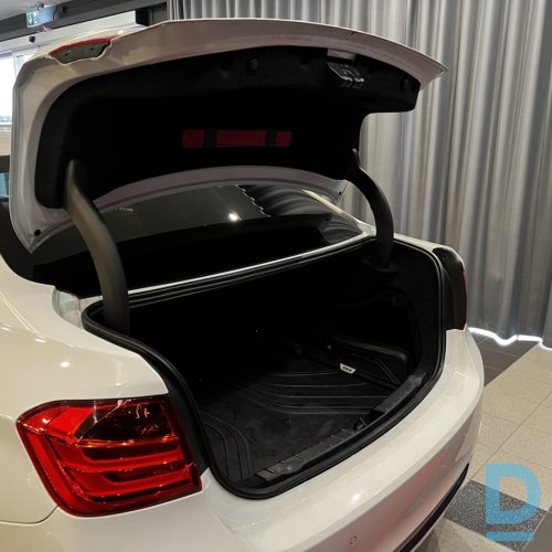 Pārdod BMW 320d, 2012