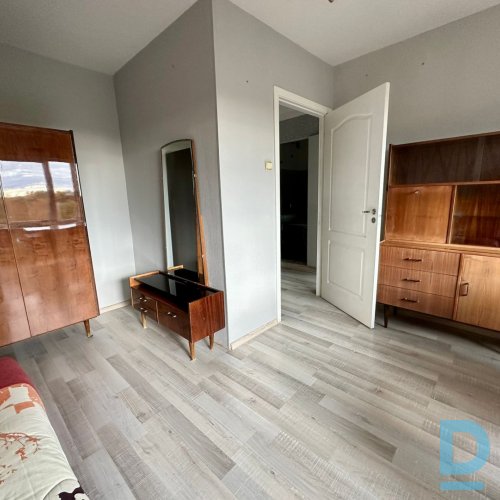 Pārdod dzīvokli Skolas iela 9, Kauguri, 32m², 1 ist.