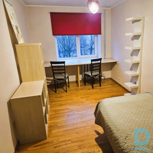 Pārdod dzīvokli Talsu šoseja 31 k-15, Kauguri, 55m², 3 ist.