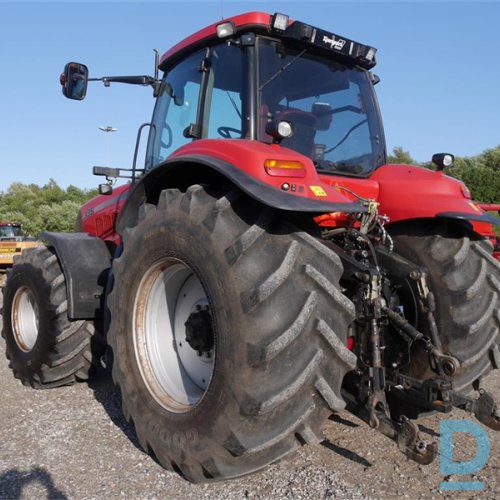 Pārdod Case Case IH 335 Magnum 