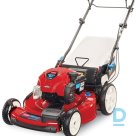 Toro 21761 petrol lawnmower - with self-propelled function and side pick-up basket