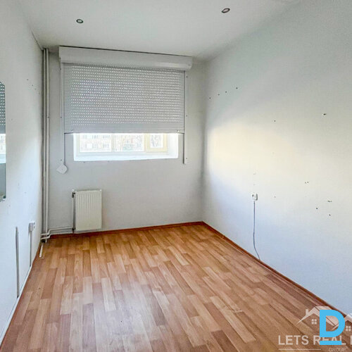 87.4 m² telpas, Biedrības iela 5, Līvāni, Līvānu novads, Latvija.