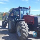 Pārdod Traktors Valtra 8950