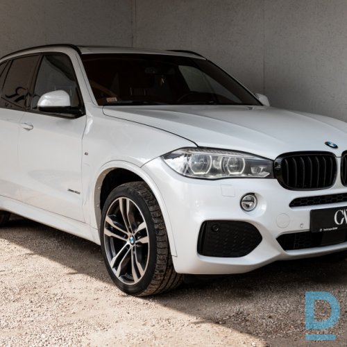 Pārdod BMW X5 xDrive 4.0D, 2015
