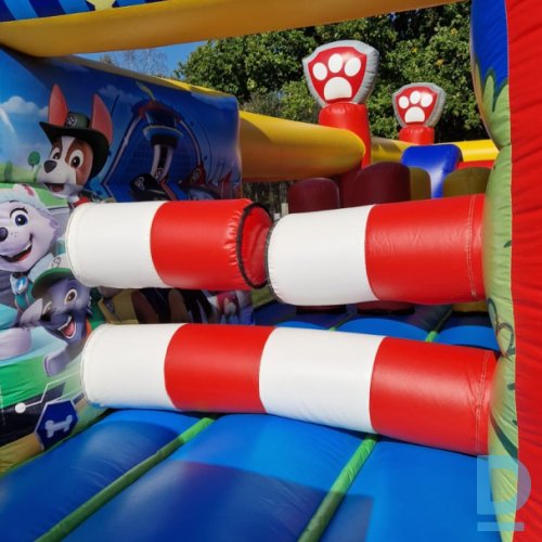 Iznomā Piepūšamā atrakcija “Ķepu patruļa”