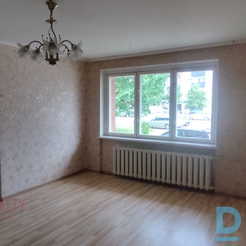 Pārdod dzīvokli Olainē, Zemgales ielā 35, 33m², 1 ist.